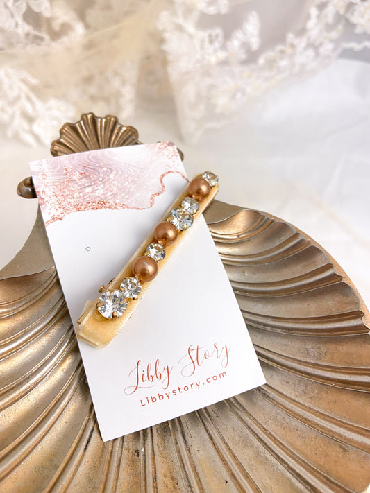 Handmade Velvet Pearl Clip
