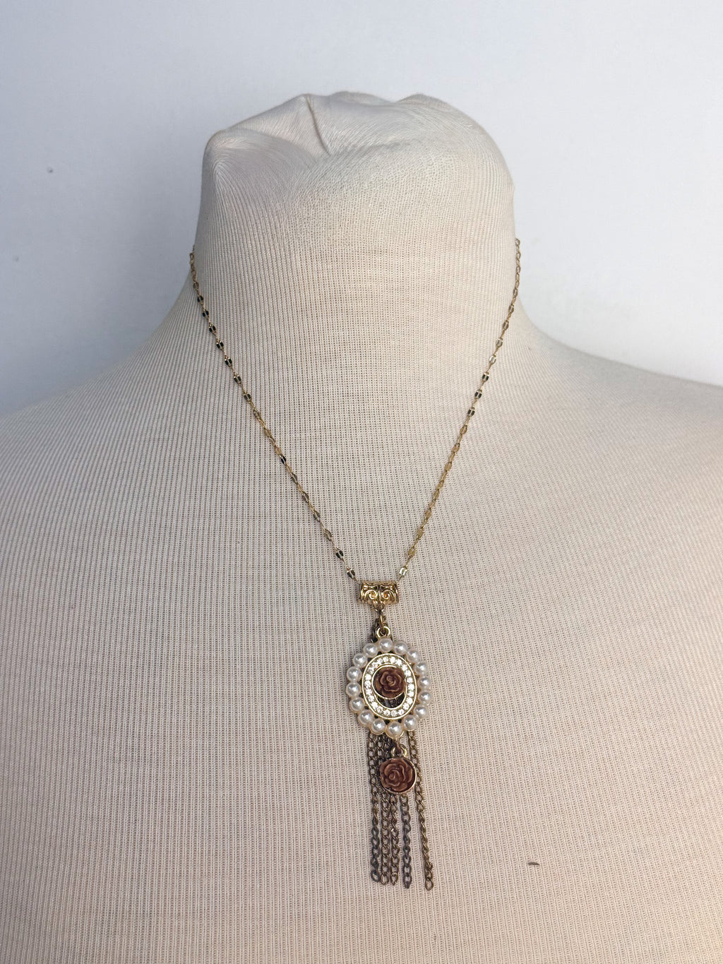 Handmade Vintage Pendant Thin Gold Chain Necklace