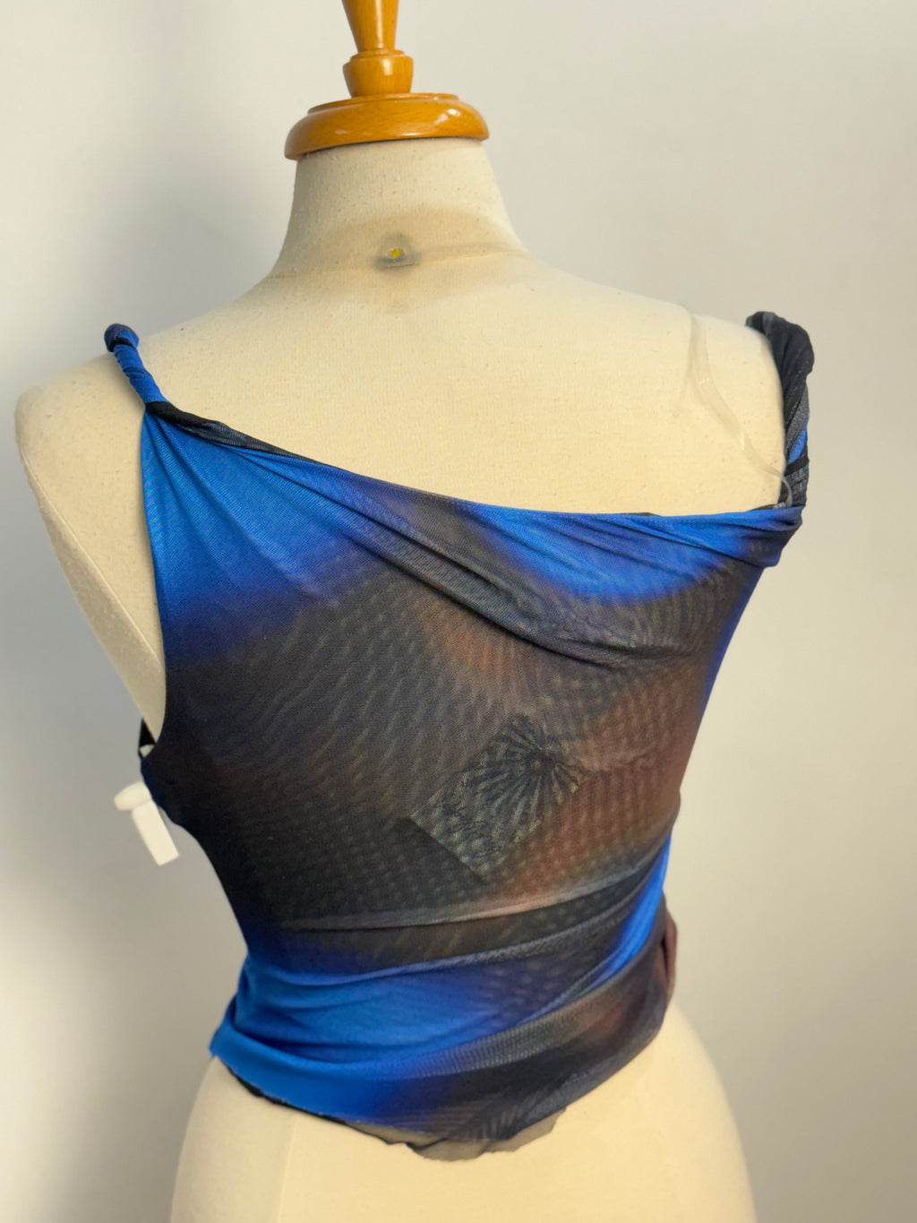 One Shoulder Ombre Mesh Top