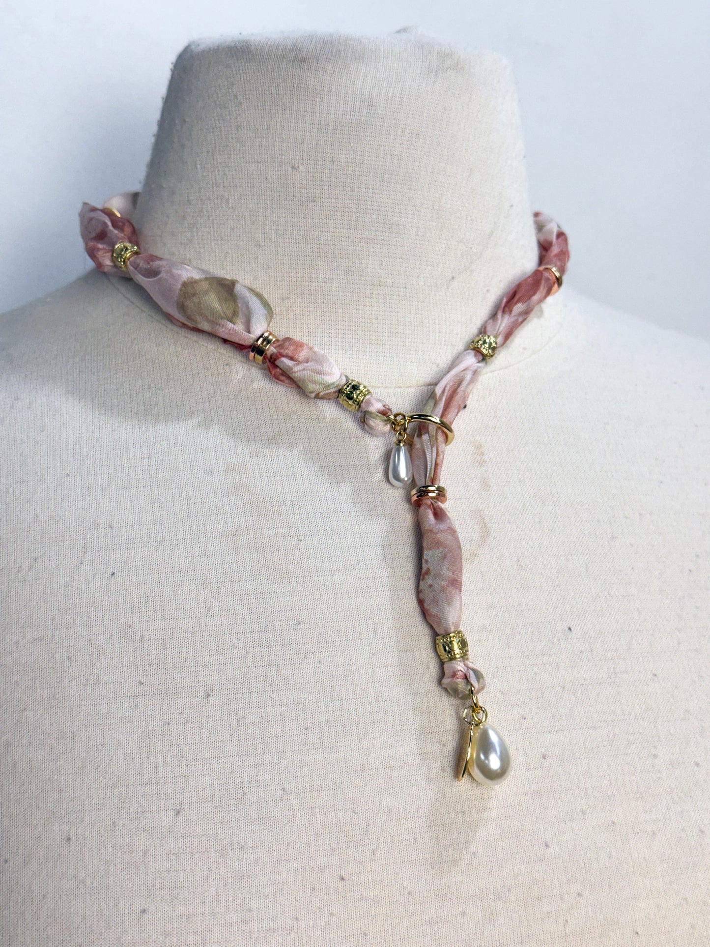 Handmade Chiffon & Pearl Lariat Necklace