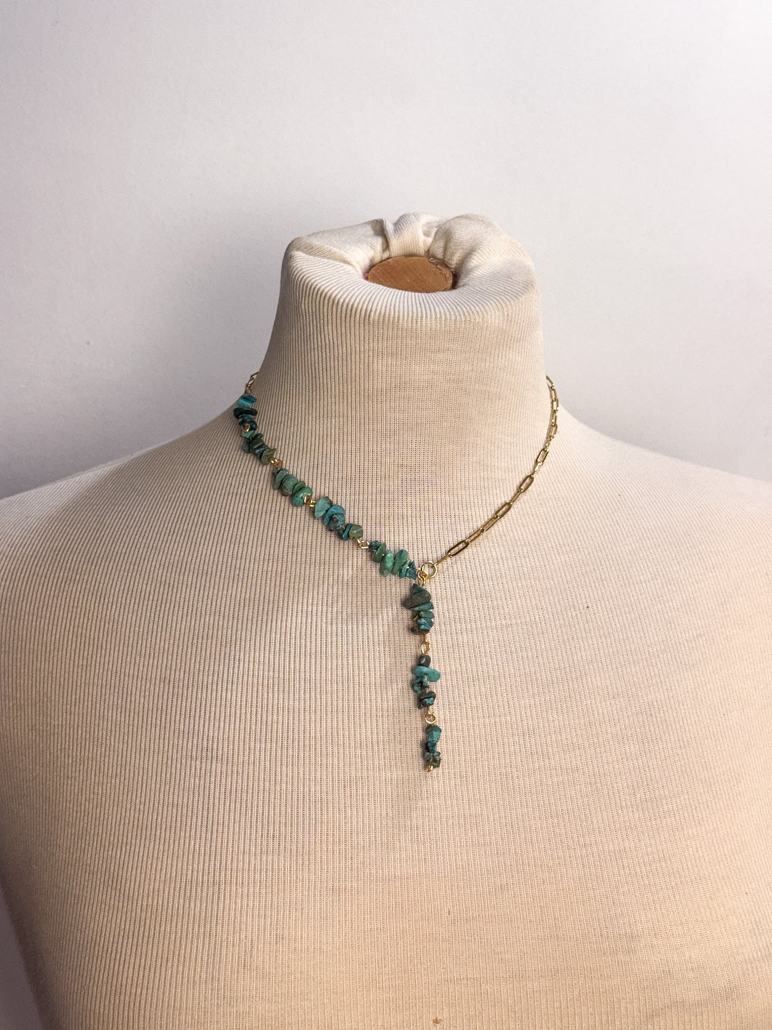 Handmade Turquoise Chips Lariat Necklace