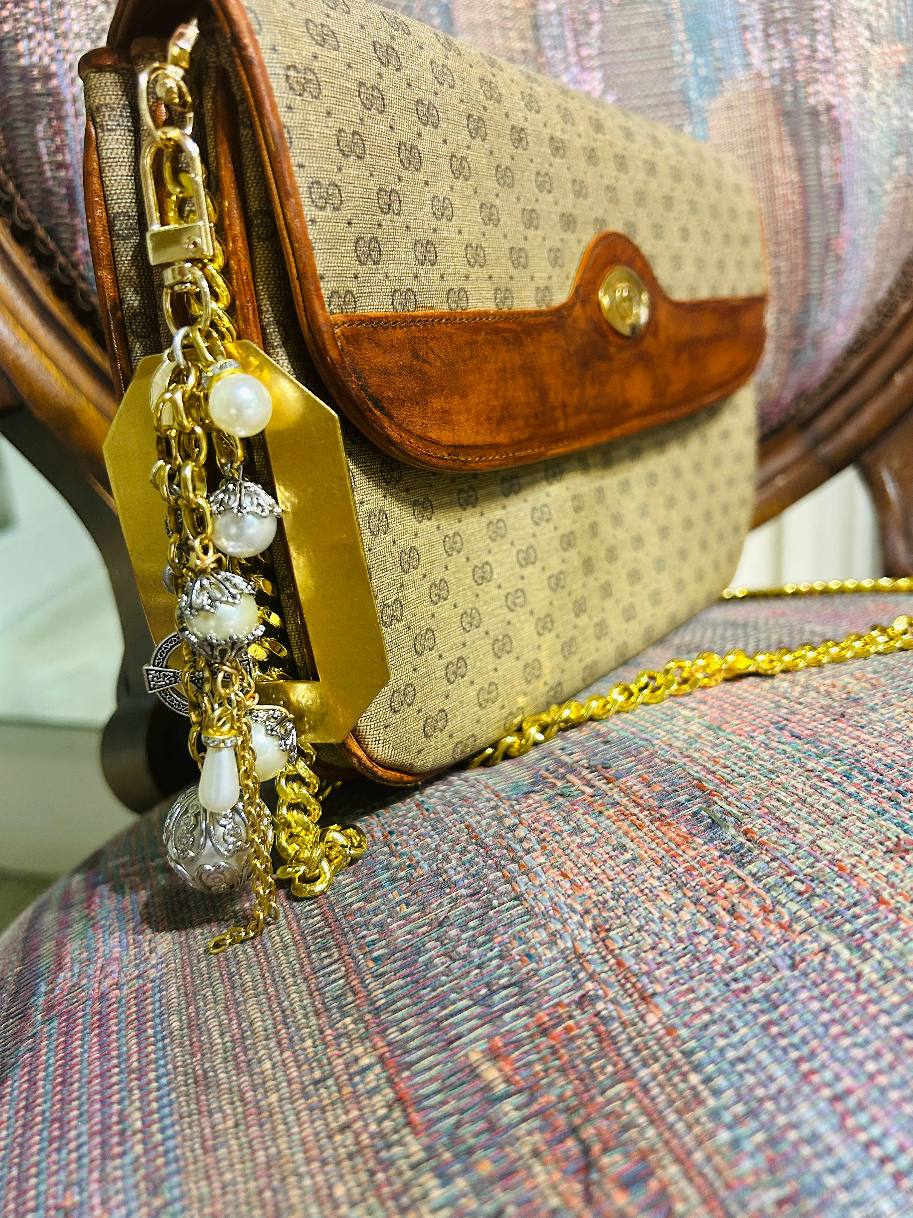 OOAK Authentic Vintage Gucci Cognac Trim convertible Clutch