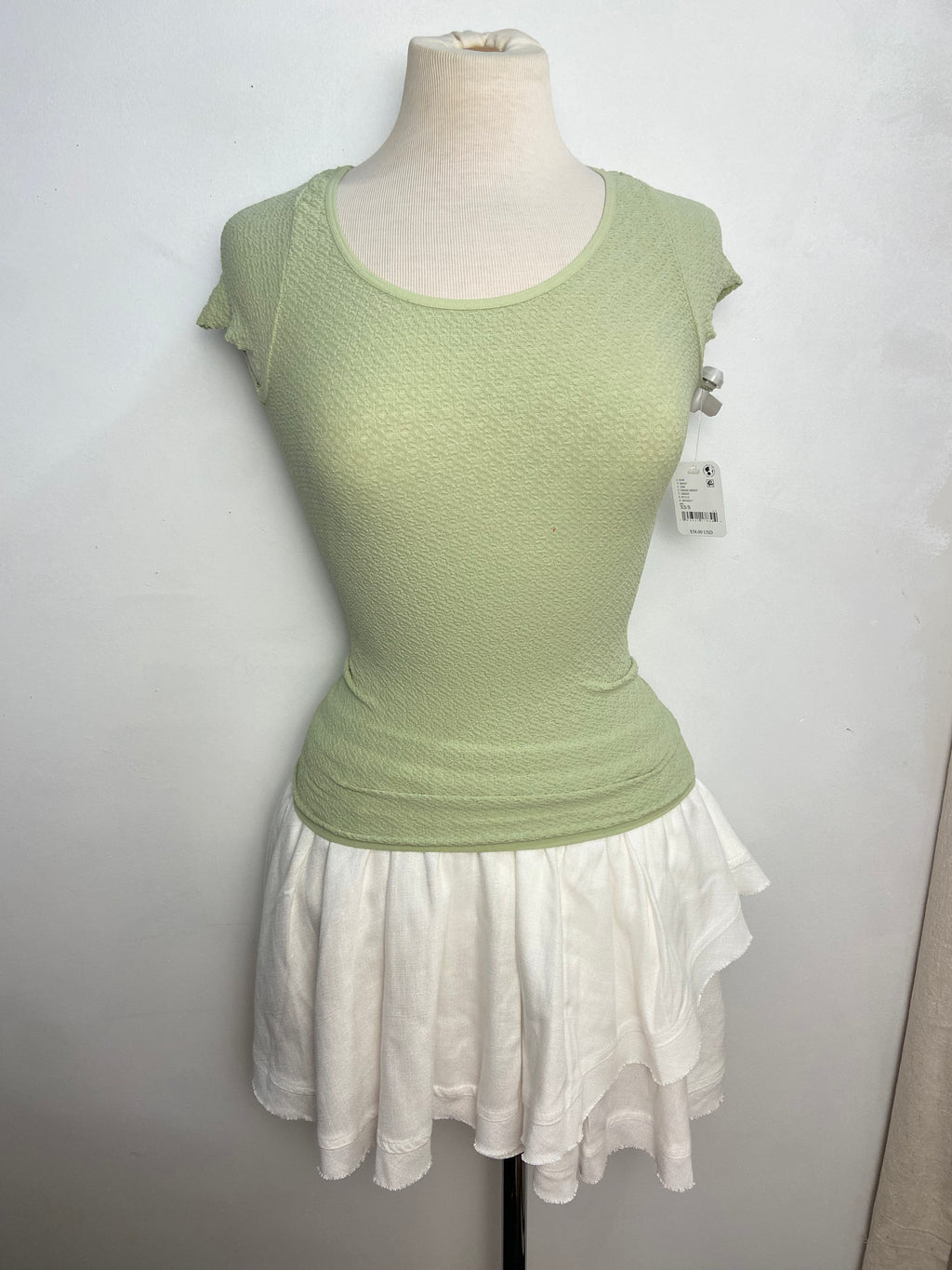 FREE PEOPLE LOVE LETTER SHORT SLEEVE SEAMLESS TOP