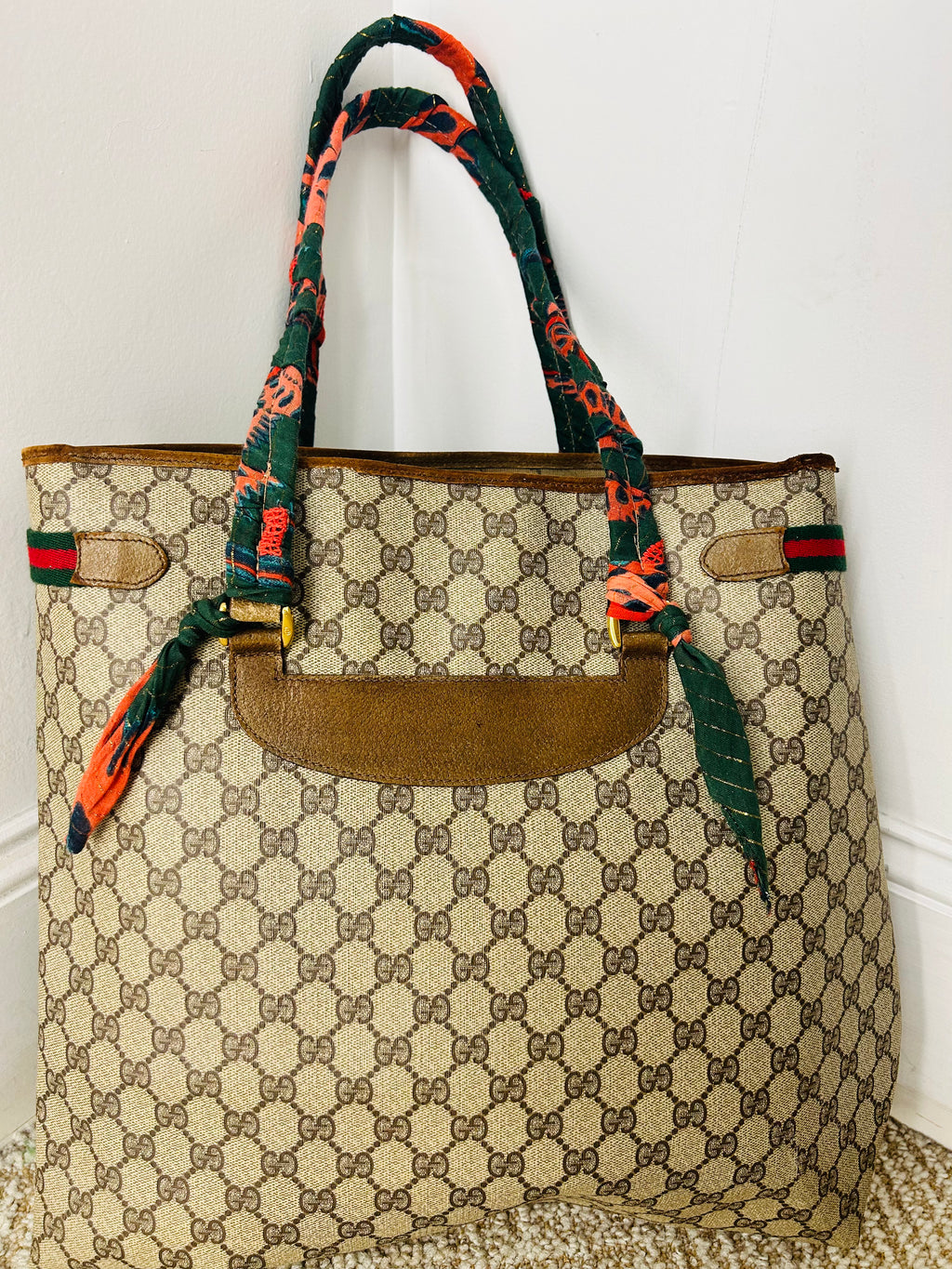 OOAK Vintage Gucci Supreme Shopper with Bag Chain
