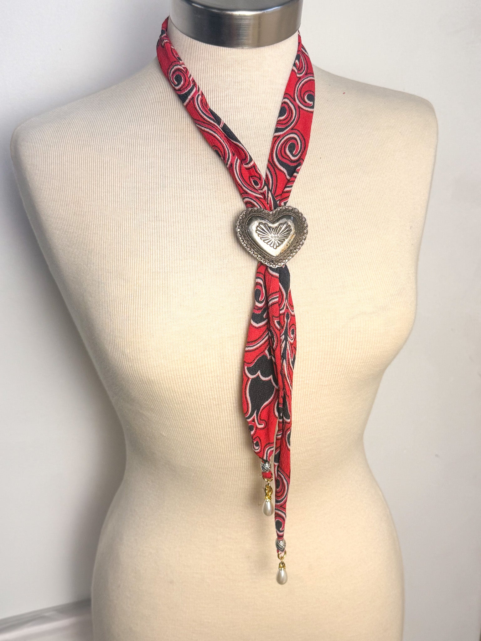 OOAK Vintage Heart & Pearls Fabric Bolo