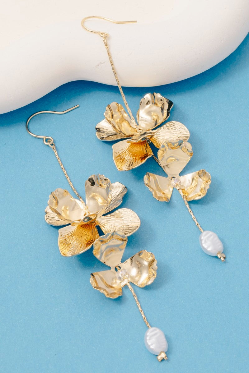 Layered Metallic Flowers And Pearl Dangle Earrings