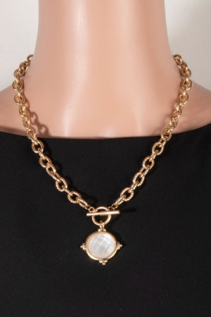 Faceted Round Pendant Toggle Chain Necklace