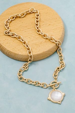 Faceted Round Pendant Toggle Chain Necklace