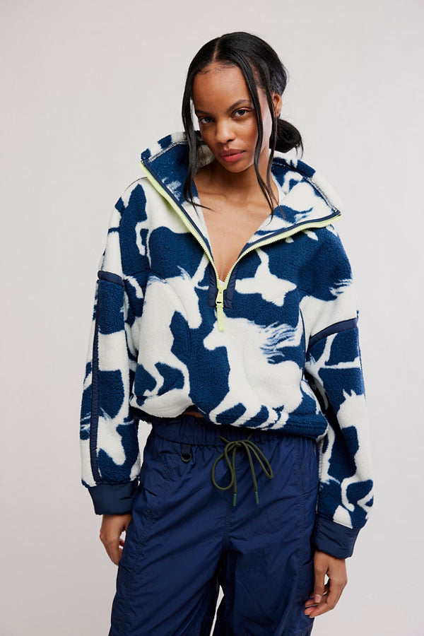 FP MOVEMENT PRINTED MOUNTAIN HIGH FLEECE