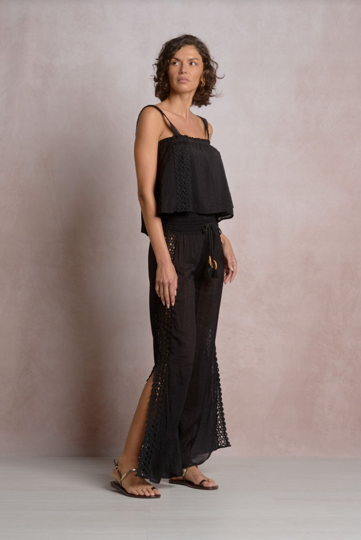 Elan Flowy Tank