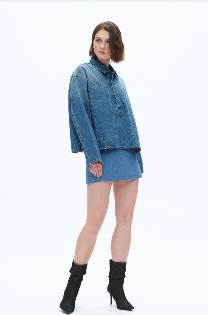Mid Rise Mini Skirt