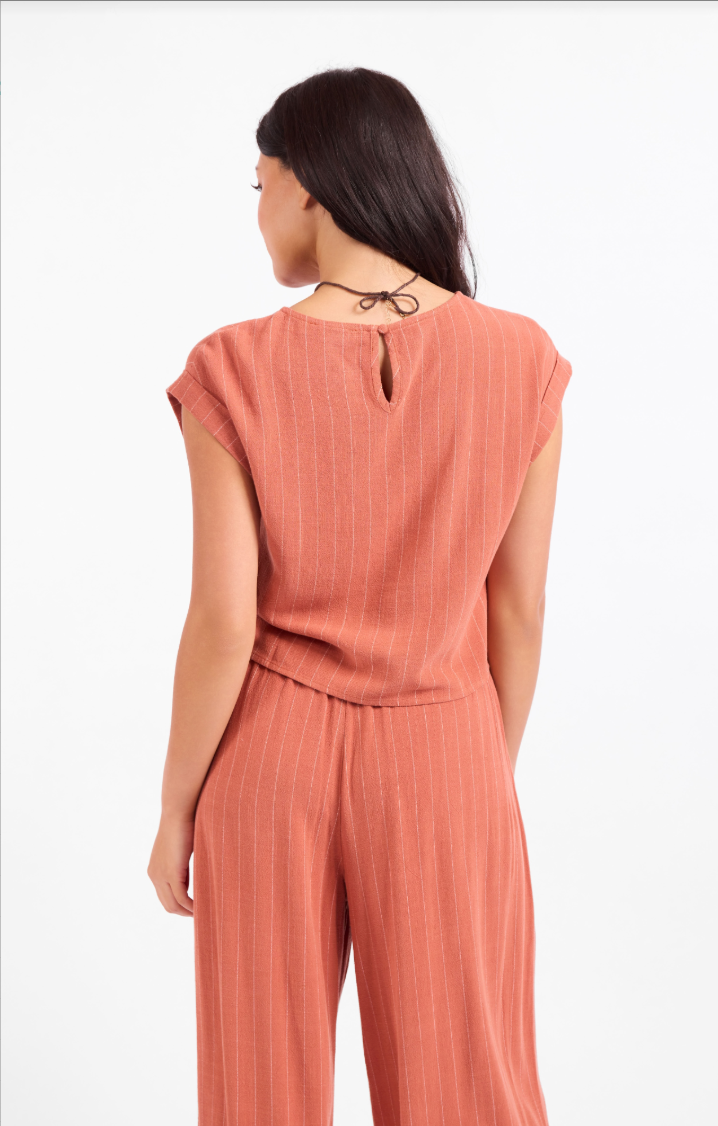 Sadie & Sage Sugarloaf Stripe Cuffed Top