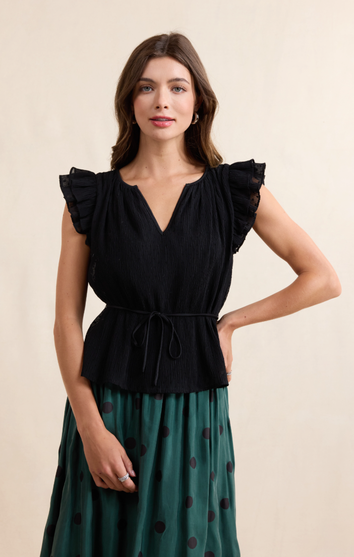 Sadie & Sage Nightcap Ruffle Sleeve Blouse