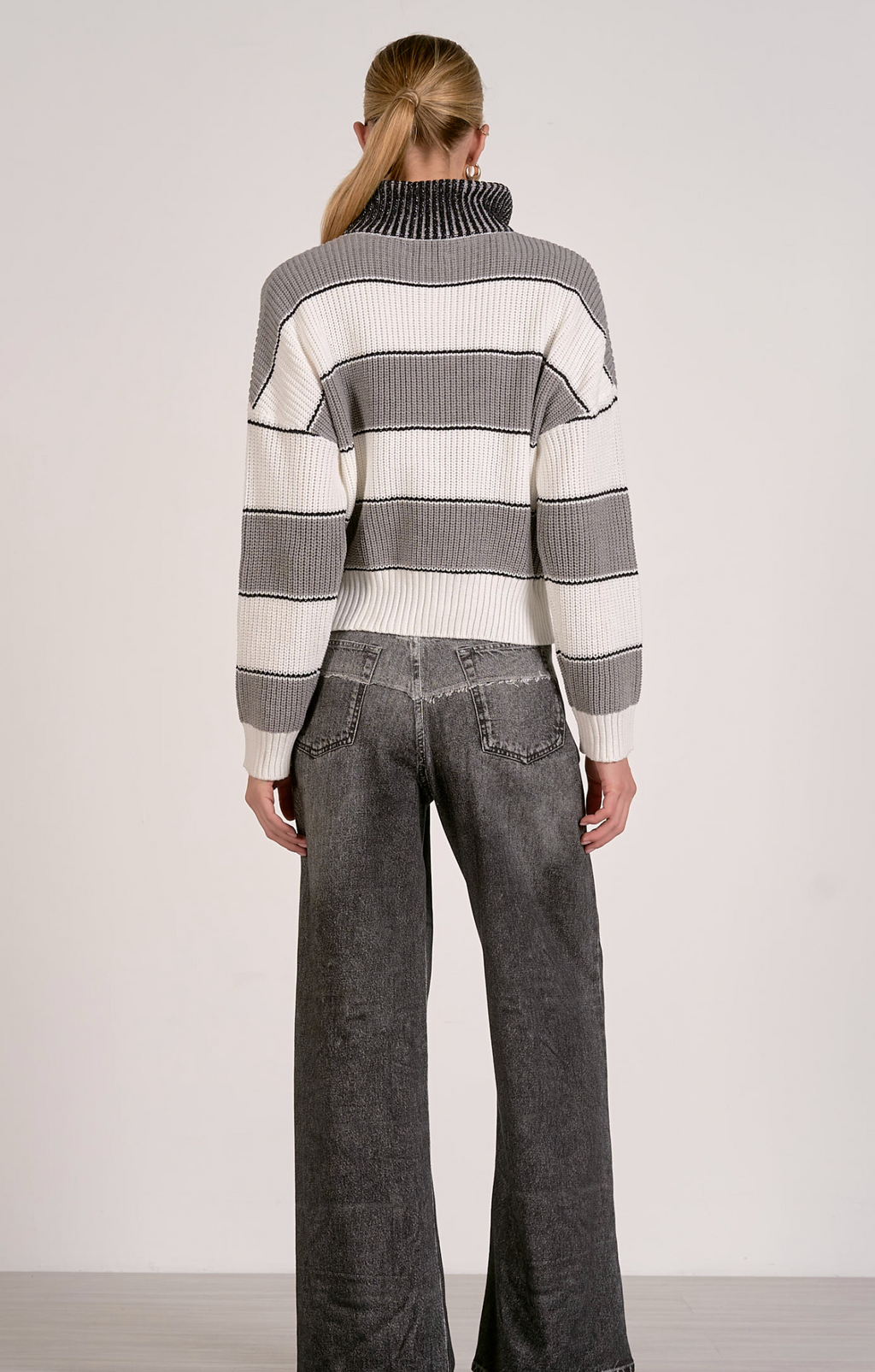 Elan 1/4 Zip Sweater