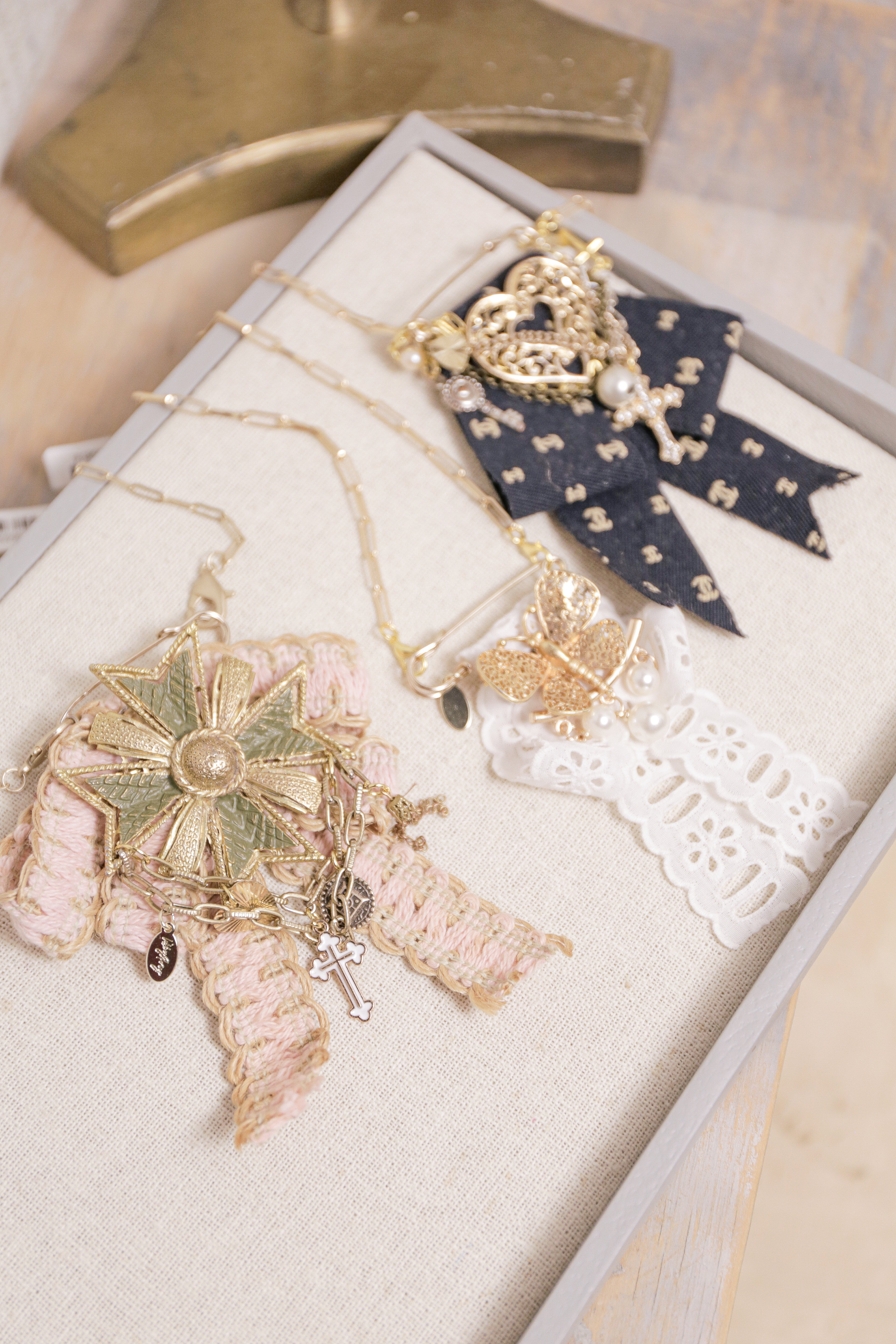 Just Peachy Brooch Necklace | One-of-a-Kind