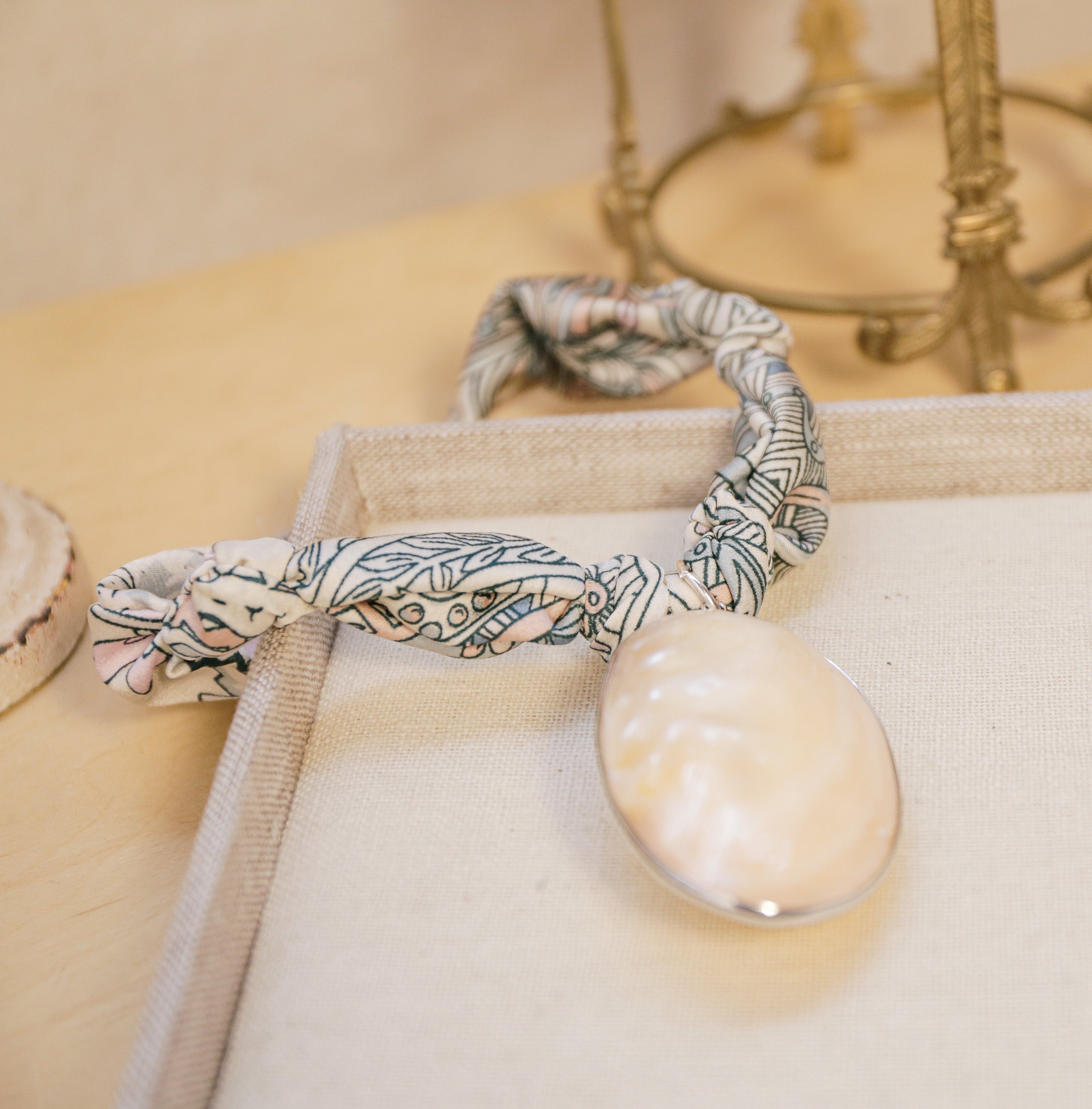 Seaside Natural Shell Pendant Fabric Necklace