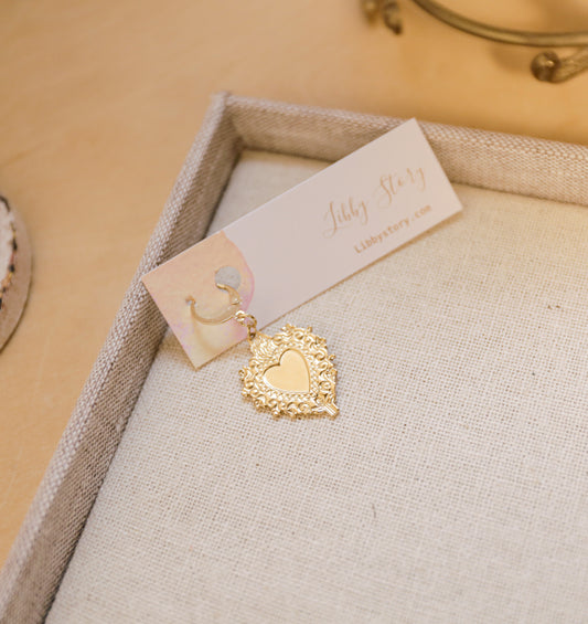 Heart Shield Clip On Charm