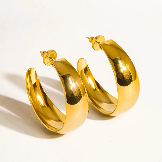 Romée 18K Gold Classic C Hoop Earring