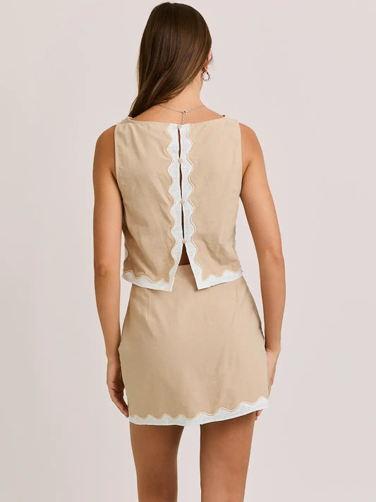 Lace Trim Edge Mini Skirt