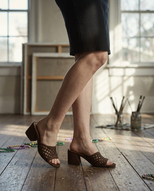 [AI-GEN] MIA Sahar Sandals