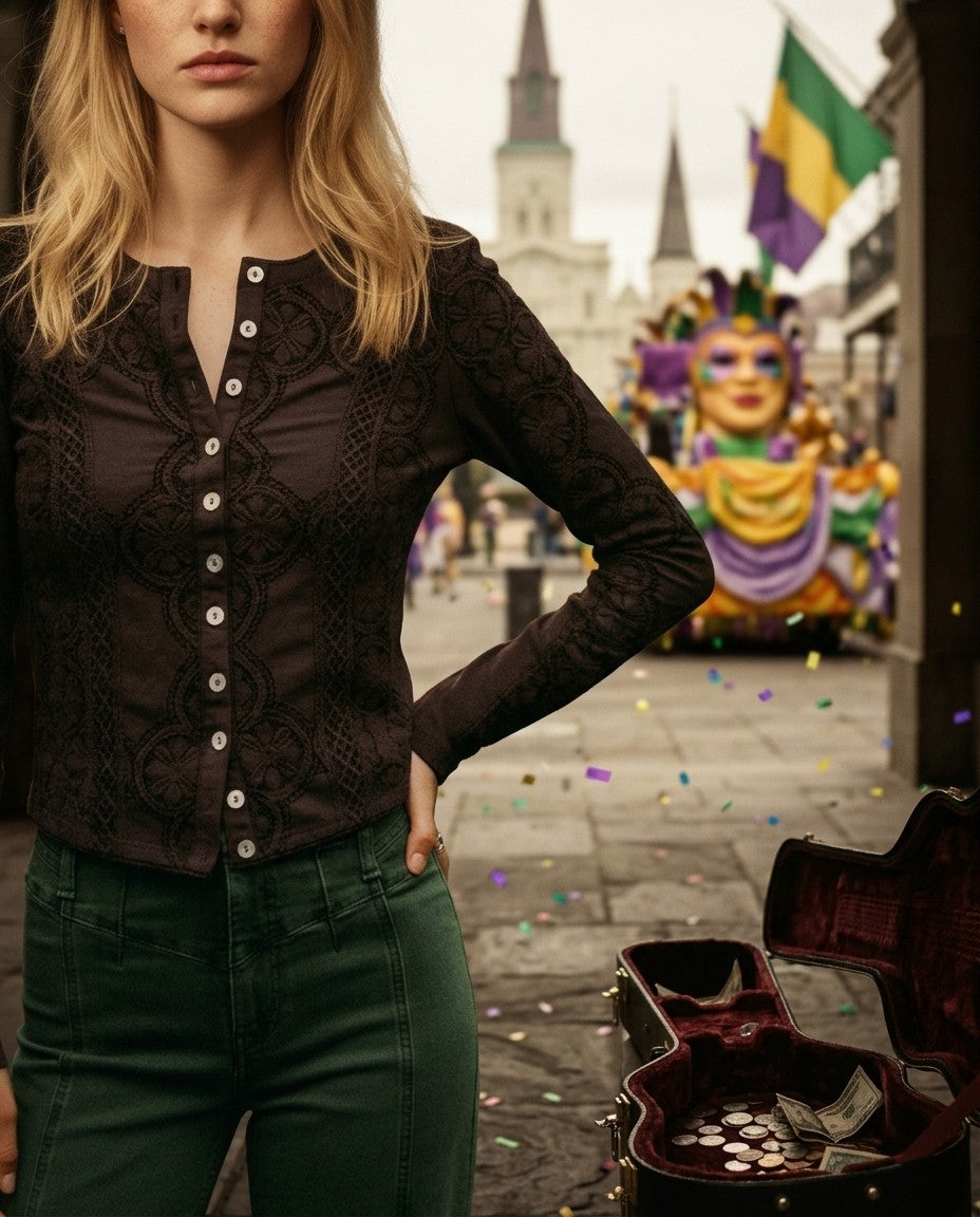 [AI-GEN] FREE PEOPLE JAE KNIT LONG SLEEVE BUTTON FRONT TOP