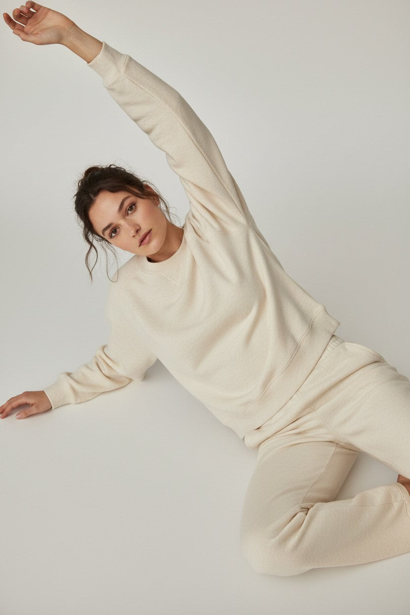 [AI-GEN] Elan Crewneck Top