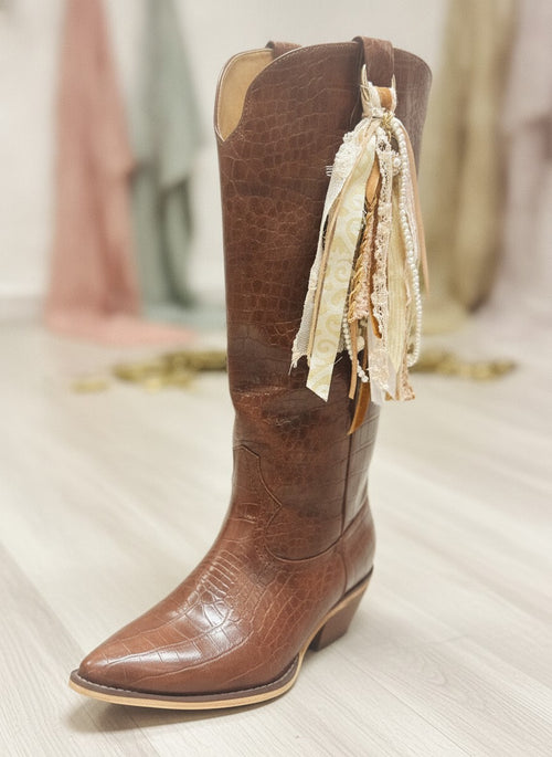 [AI-GEN] OOAK Vintage Key Boot/Bag Charm