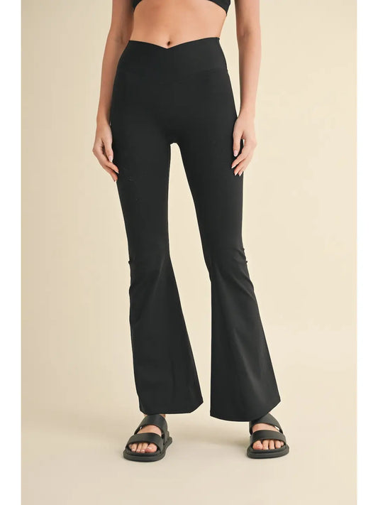 High Waist Crossover Flare Legging 2.0