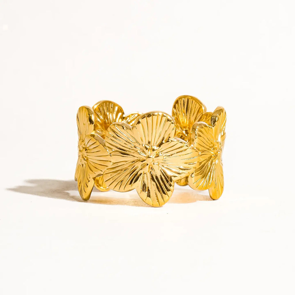 Josée 18K Gold Flower Ring