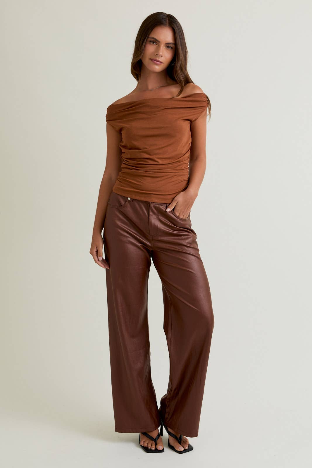 OFF THE SHOULDER TOP WITH RUCHING