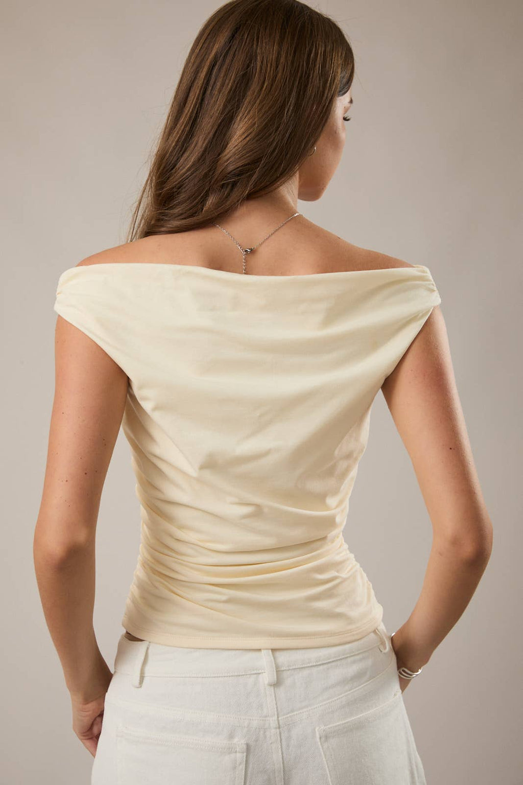 OFF THE SHOULDER TOP WITH RUCHING