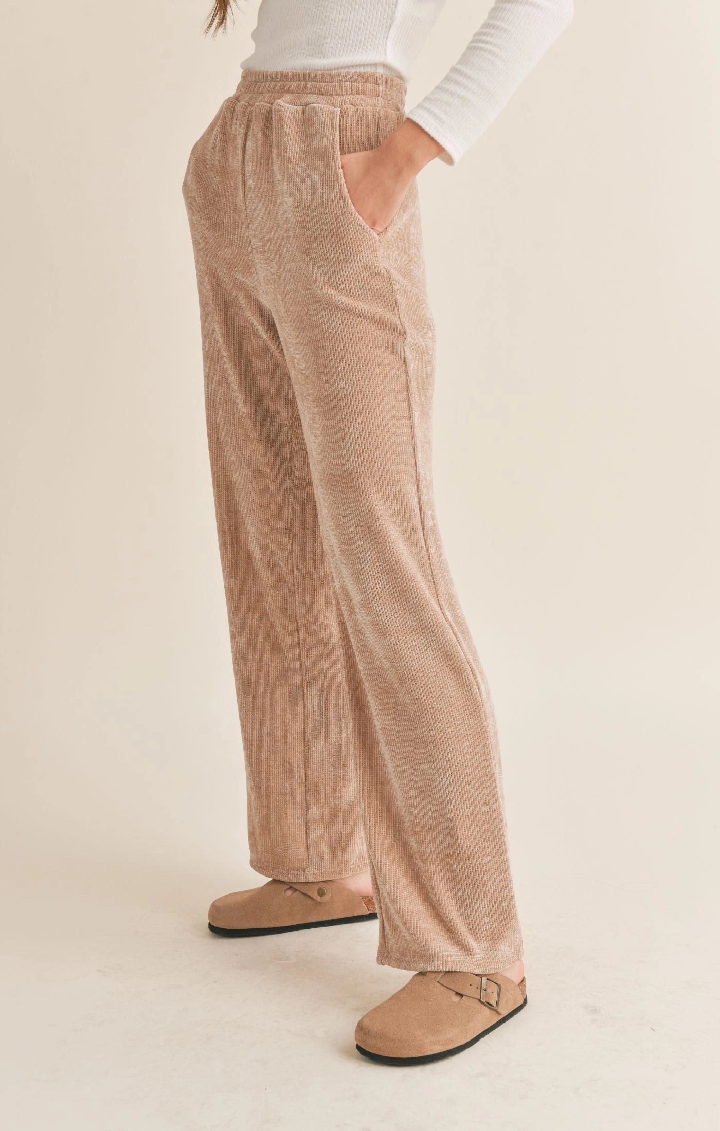 Sadie & Sage Graham Cracker Soft Pant
