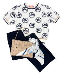 THML SHORT SLEEVE HORSE PRINT SWEATER