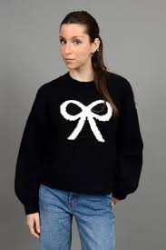 RD Liselotte Long Sleeve Crew Neck Pullover