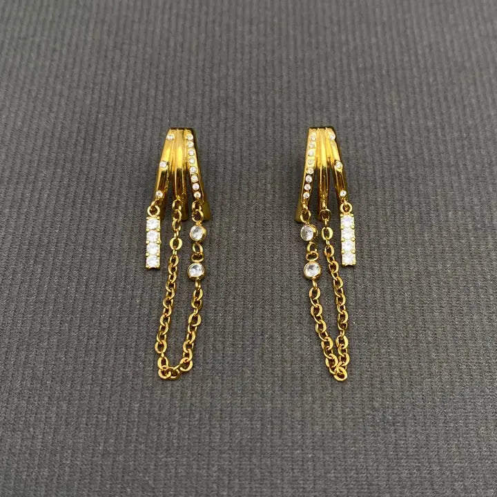 Zircon Inlaid Chain Fringe 18K Golden Ss Stud Earrings