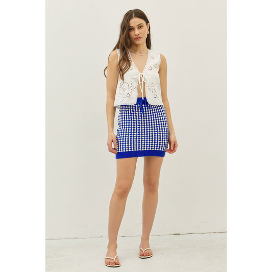 Cotton Eyelet Woven Vest with Scalloped Edge