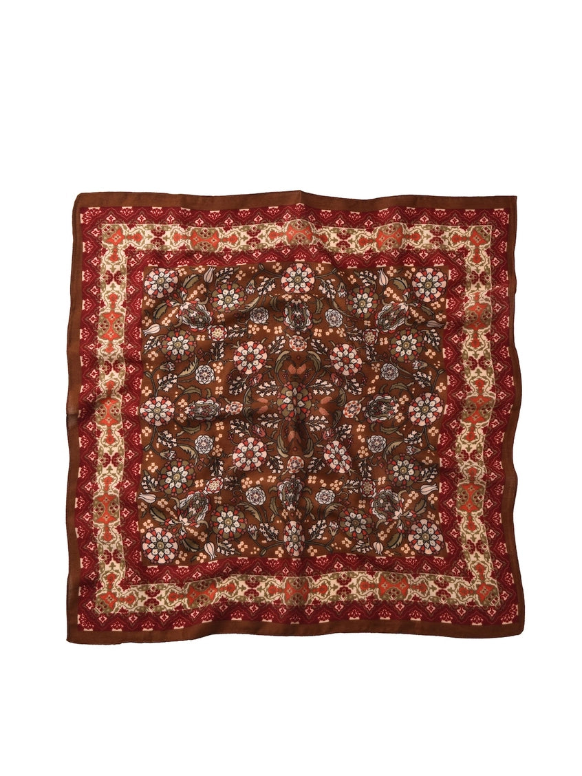 Stand Apart Scarf