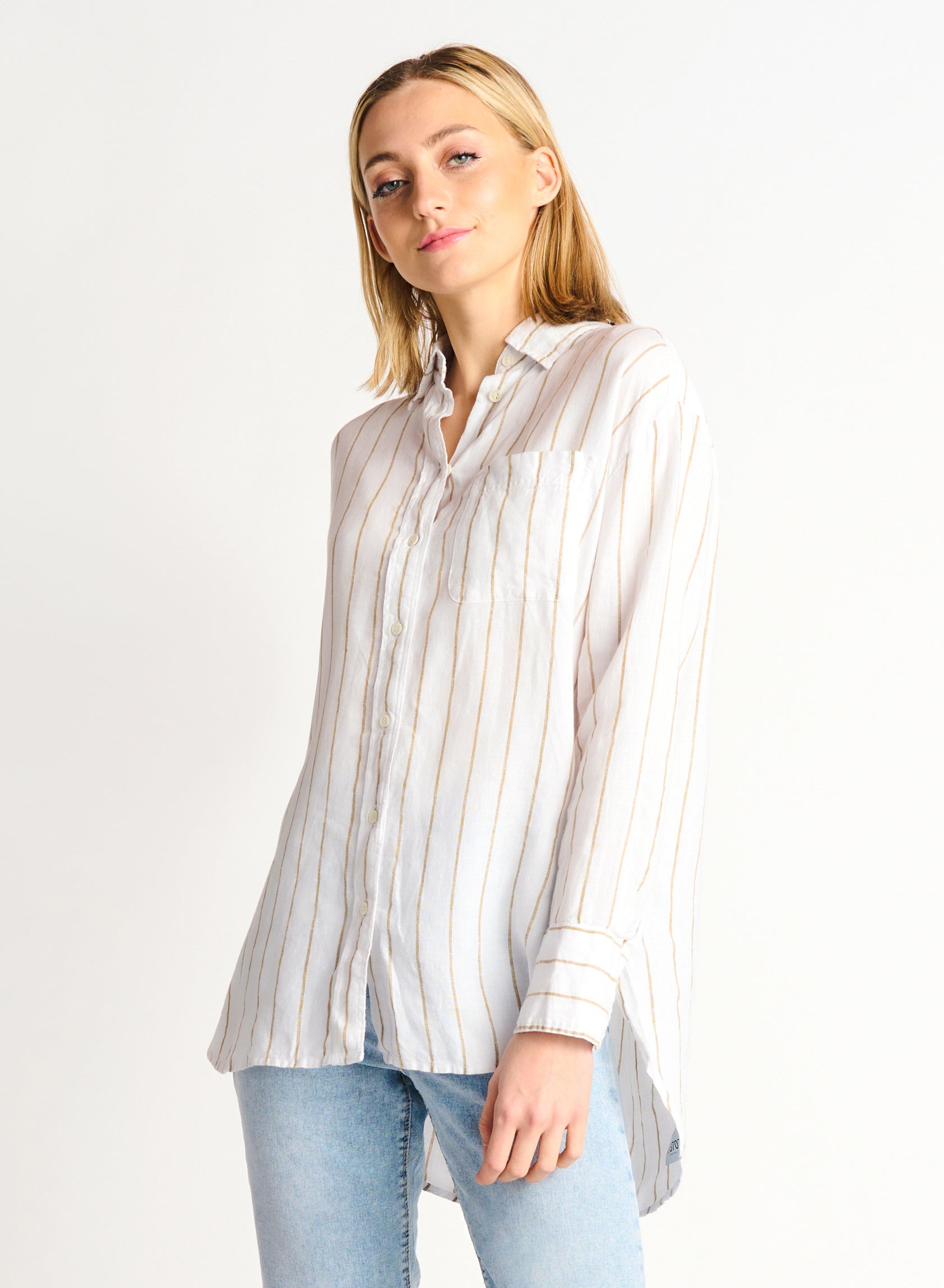Dex Renae Button Front Oversized Linen Shirt