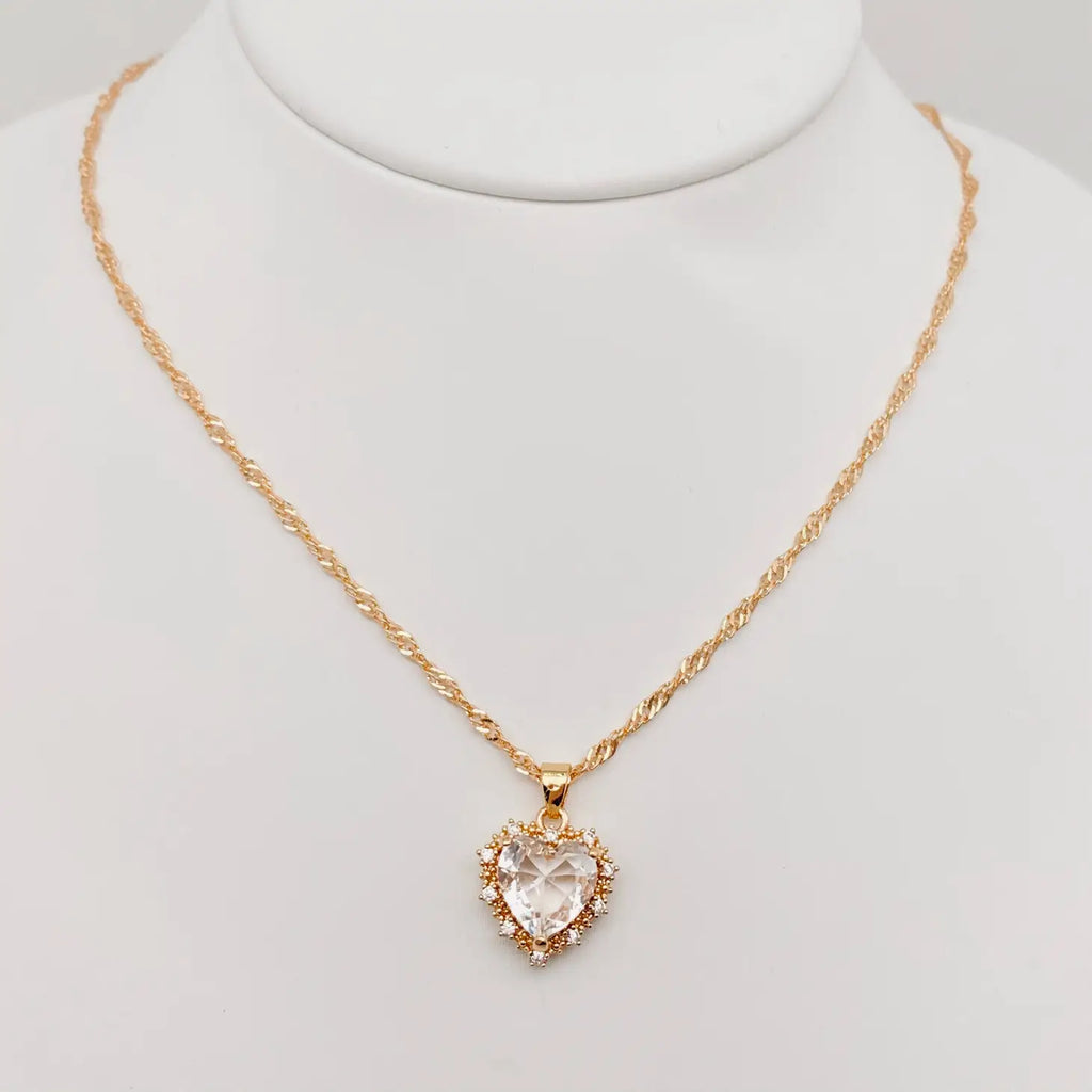 Heart-shaped Pendant Necklace