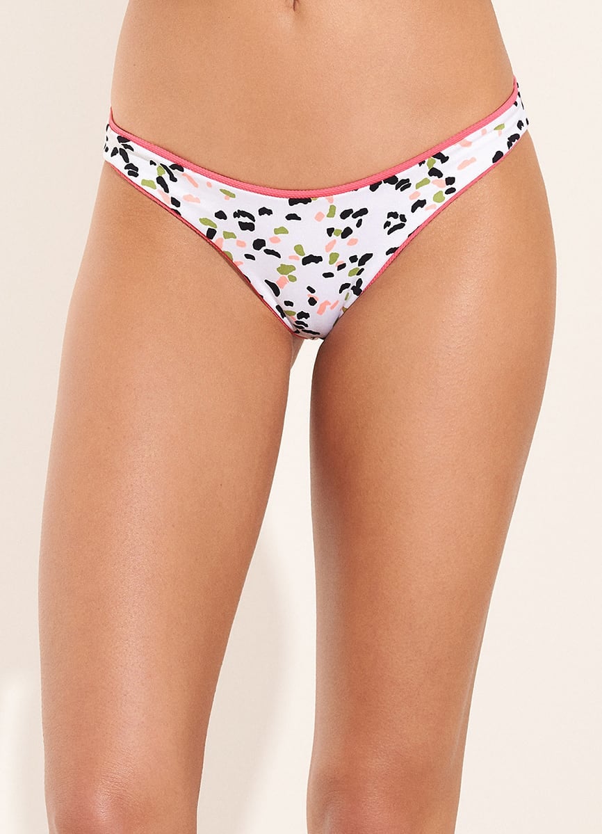 Maaji Lipstick Rose Flirt Signature Bottom