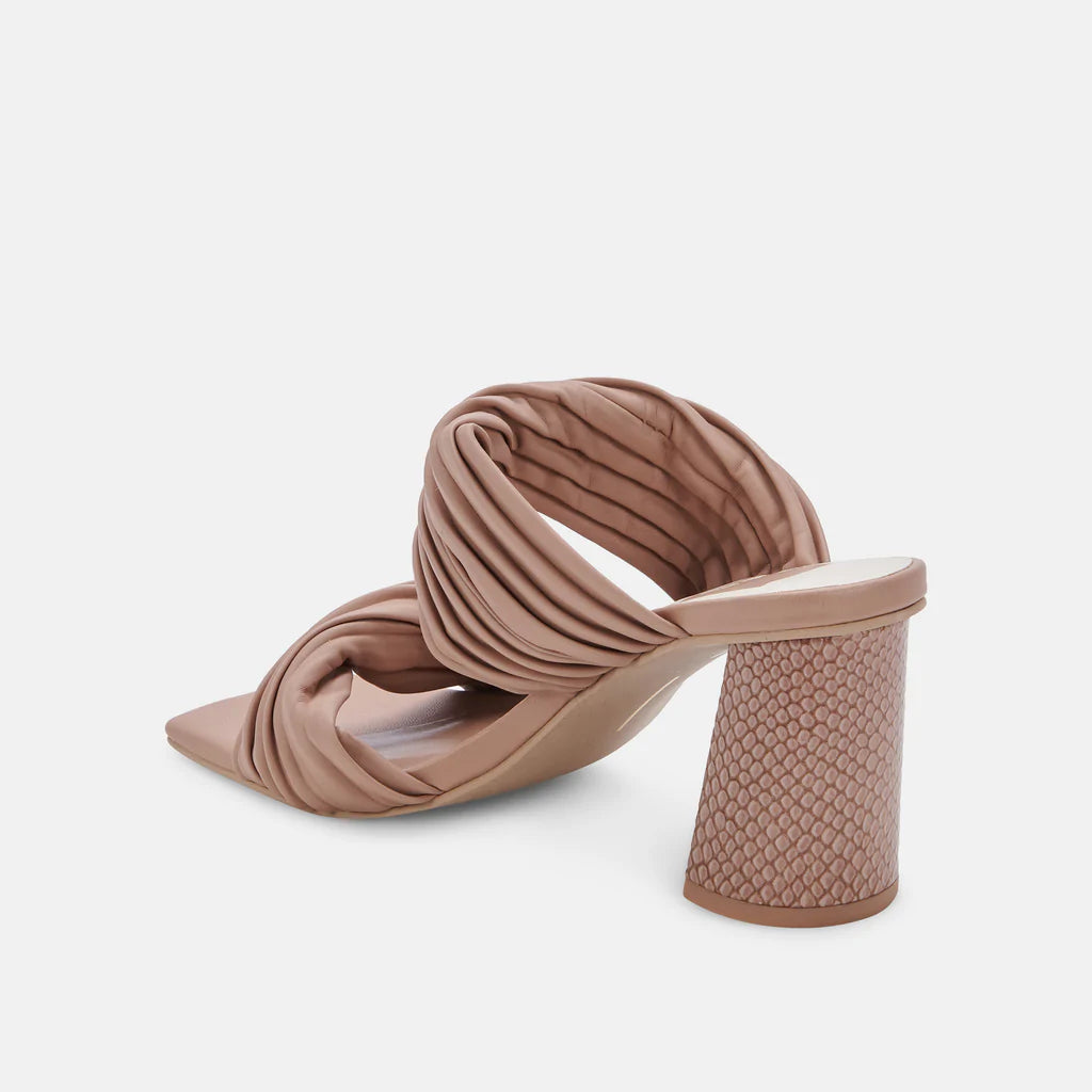 Dolce Vita Pilton Heel