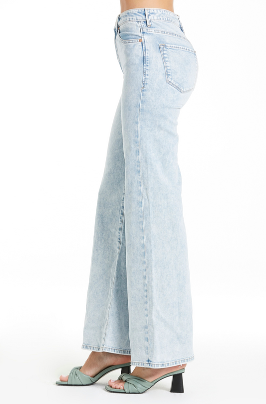 Dear John Fiona Clear Waves High Rise Full